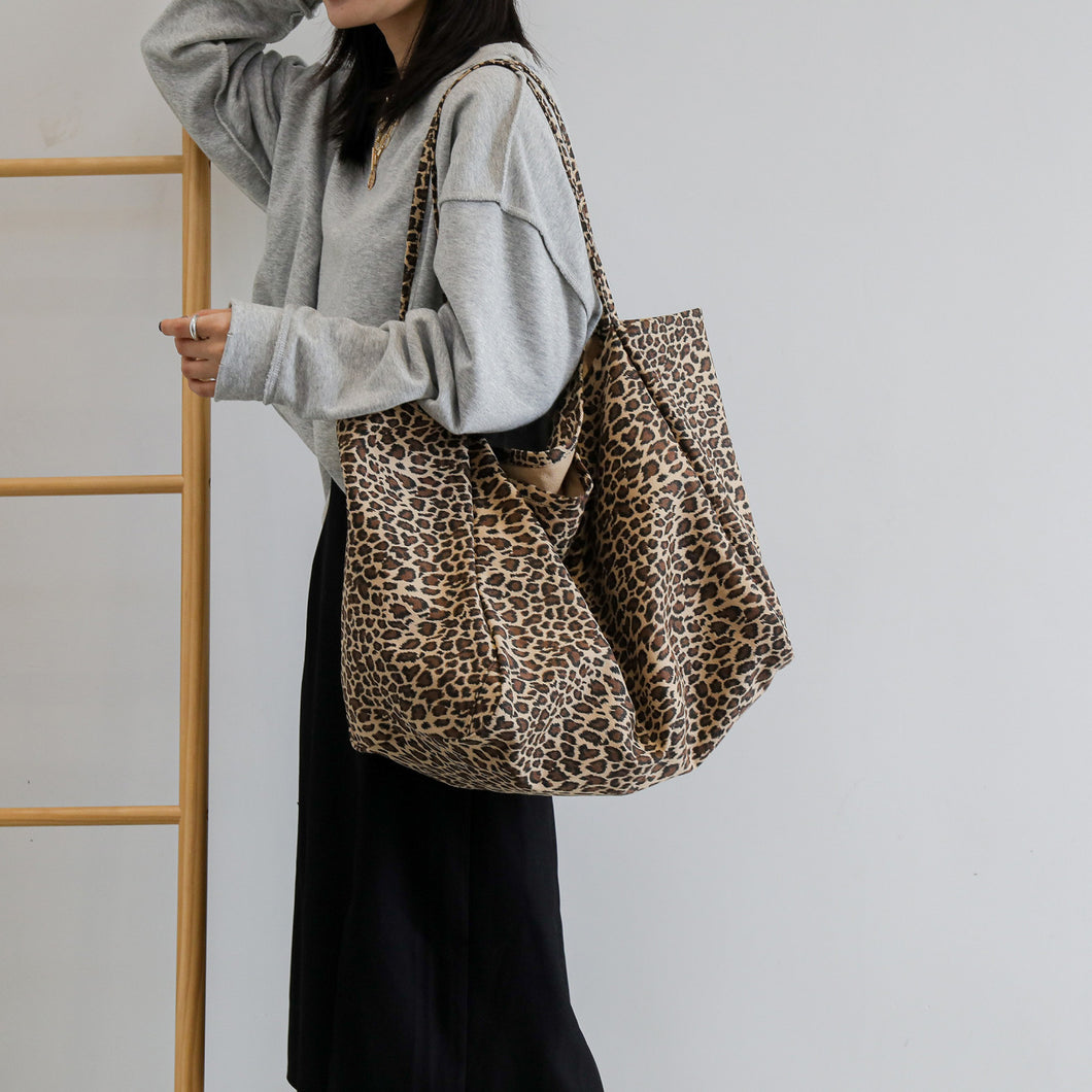 Leopard-print Shoulder Idle Style Leisure Shopping Bag